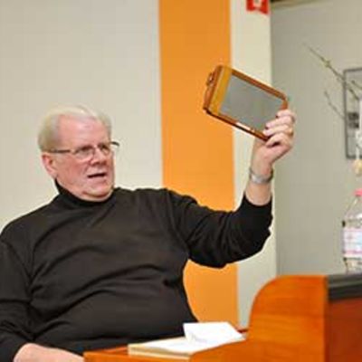Buchpräsentation am 3. April 2012 in der Buchhandlung Ulrich von Hutten 4