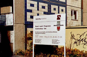 K. Wachsmann Str. / Ecke Clara-Zetkin Ring 22 - 34