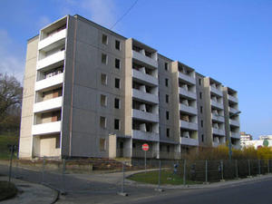 M&uuml;llroser Stra&szlig;e April 2005